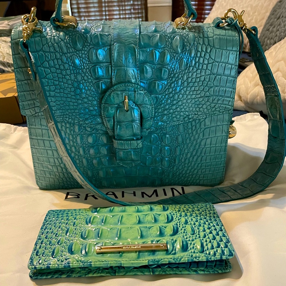 Like new Brahmin with matching wallet